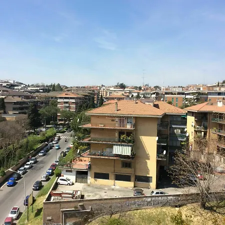 The Sun House * 罗马