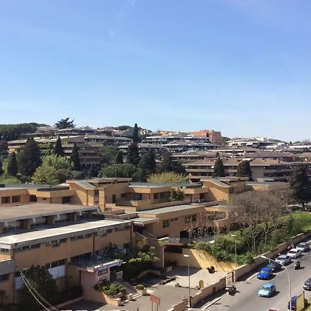 招待所 The Sun House