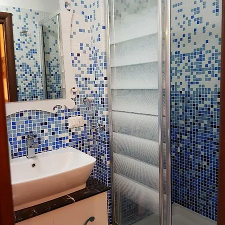 招待所 The Sun House *