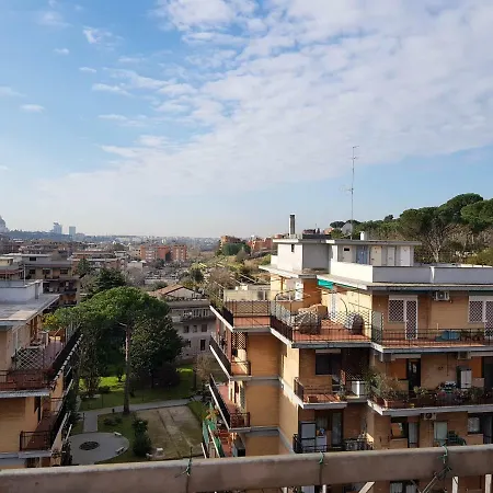 The Sun House 招待所 *