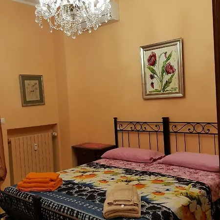 招待所 The Sun House